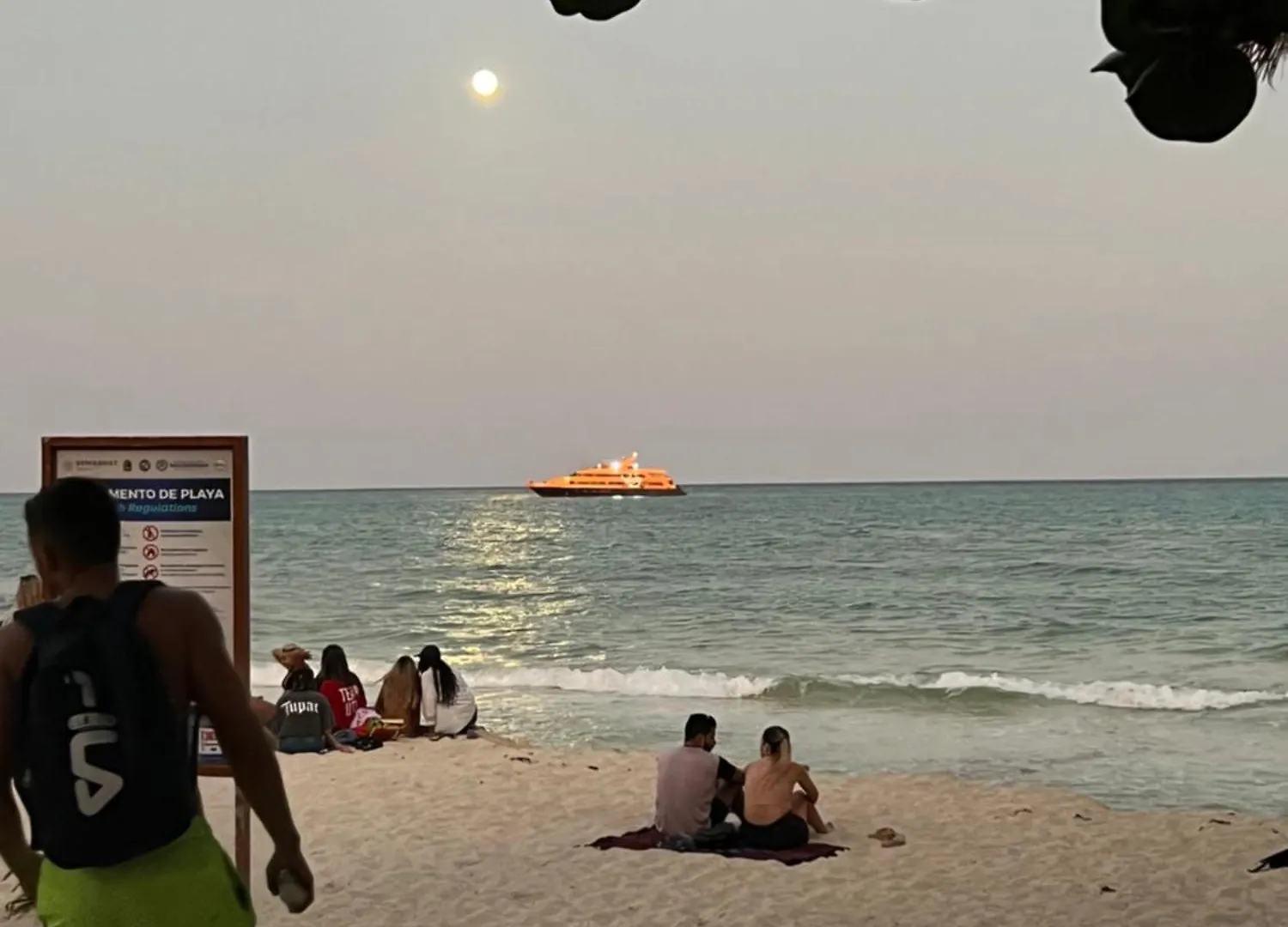 Luxury Beachfront Condo Playa del Carmen Mexiko